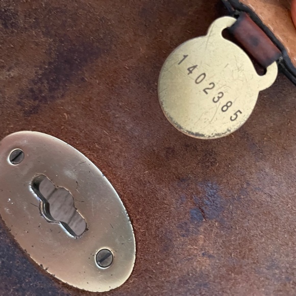 Mulberry Antony Leather Shoulder Bag in Oak Brown - Picture 6 of 8